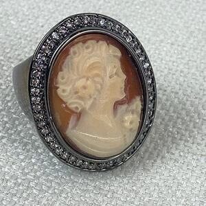 Amedeo Scognamiglio Hand Carved Shell Cameo Pave Rhinestones sz 8.5 Iridescent